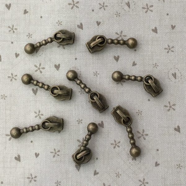 Pendientedeunhilo-carrosmetalicos