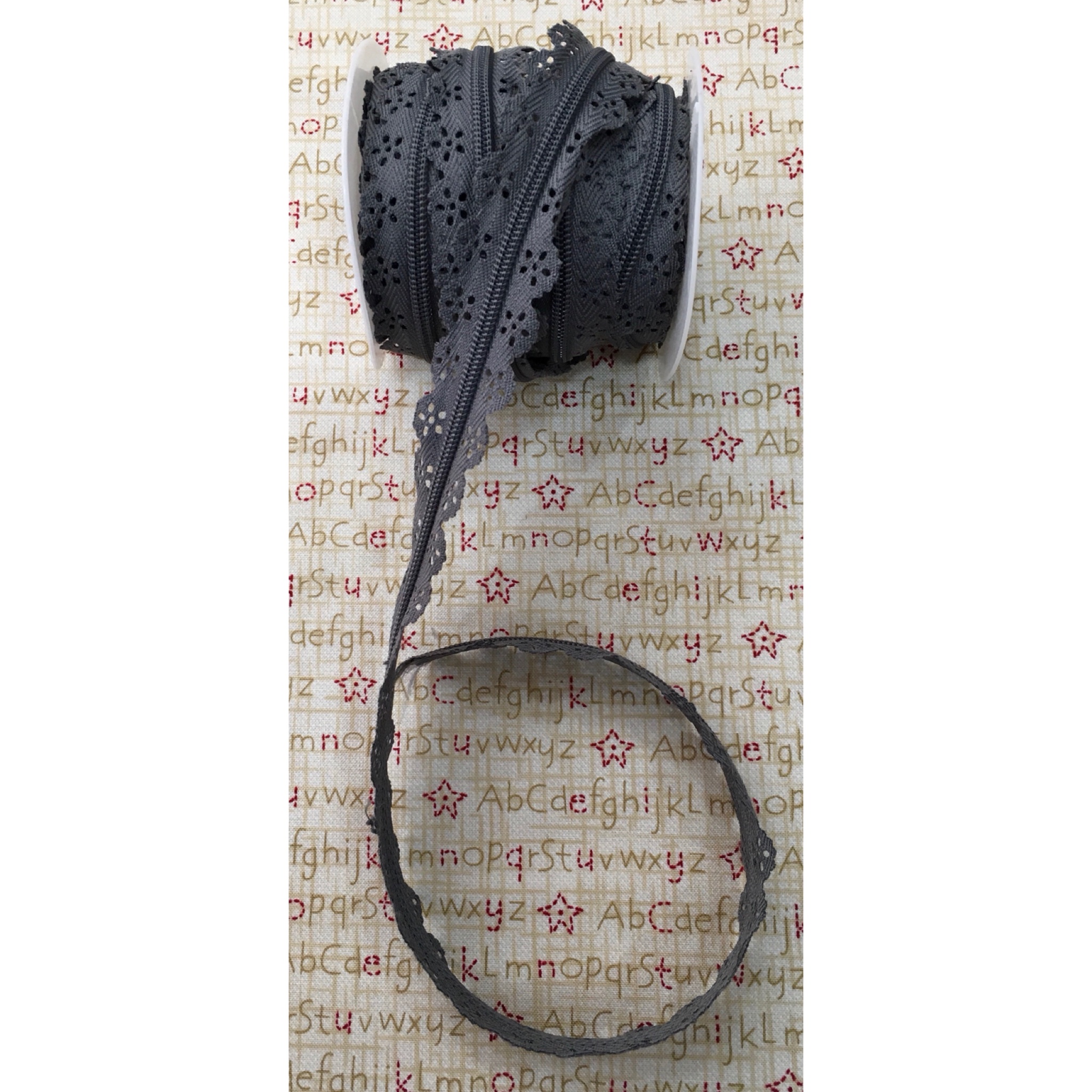 Cremallera con puntilla #gris