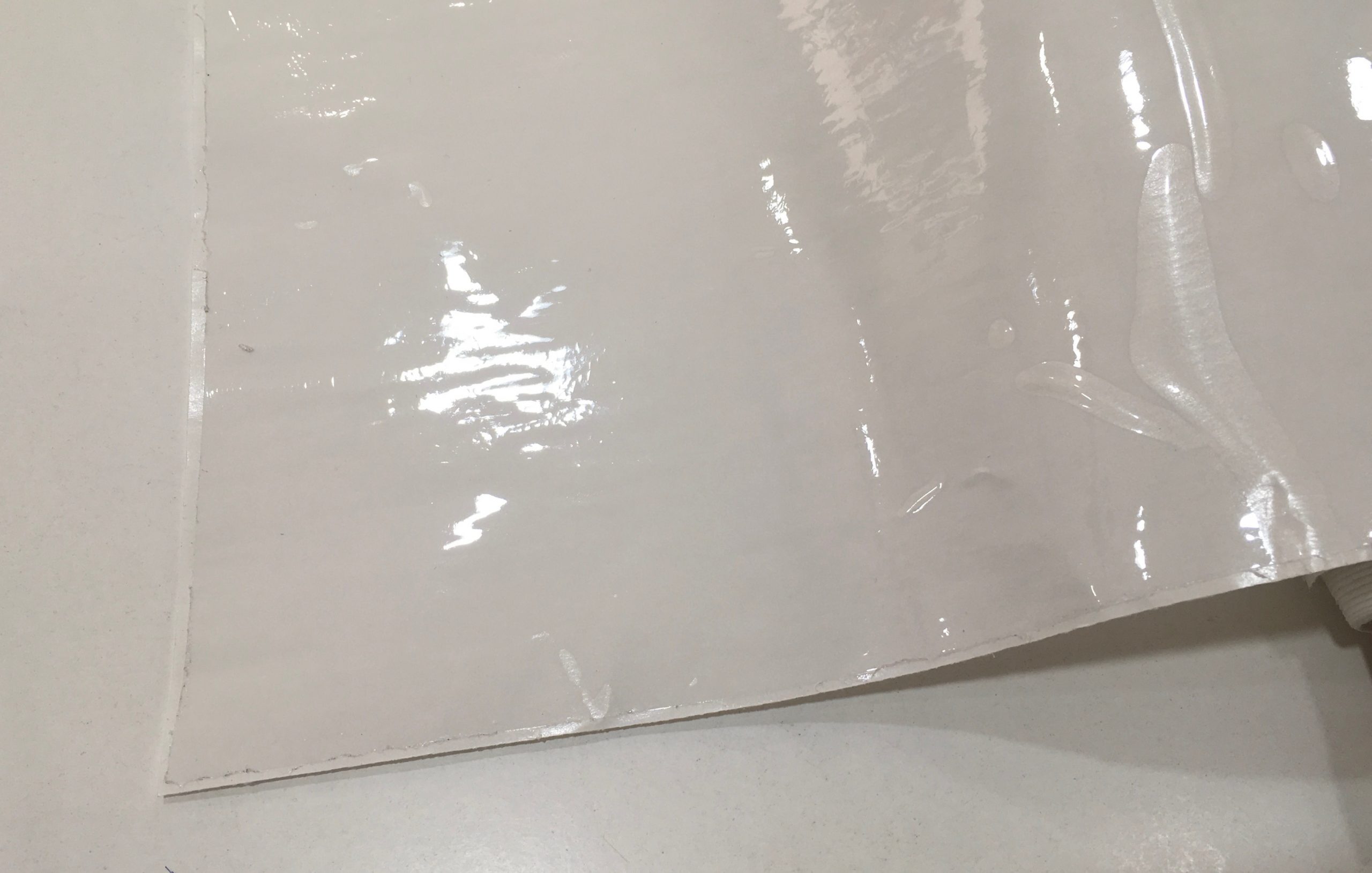 Vinilo fusible para plastificar telas