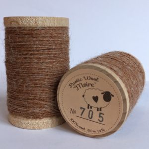 Hilos “Rustic Wool Moire” #705