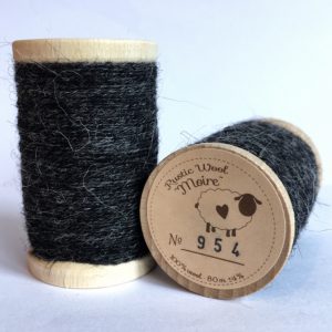 Hilos "Rustic wool Moire" #954